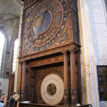 Astronomische Uhr von 1742